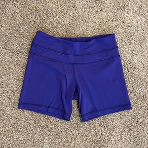 Lululemon Reverse Groove Short (Regular)